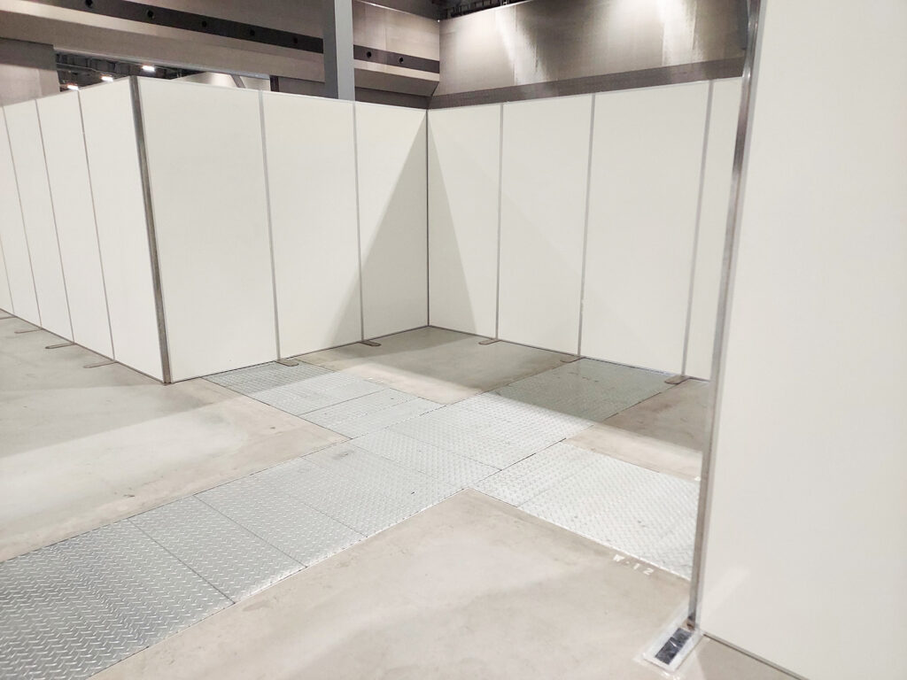 イージーパネル 会場イメージ