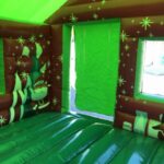 光るクリスマスエアハウス 内部の様子2