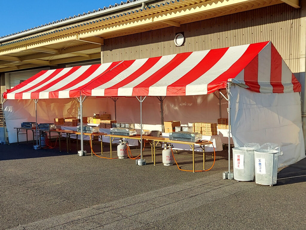 テントと一緒に使う商品 模擬店