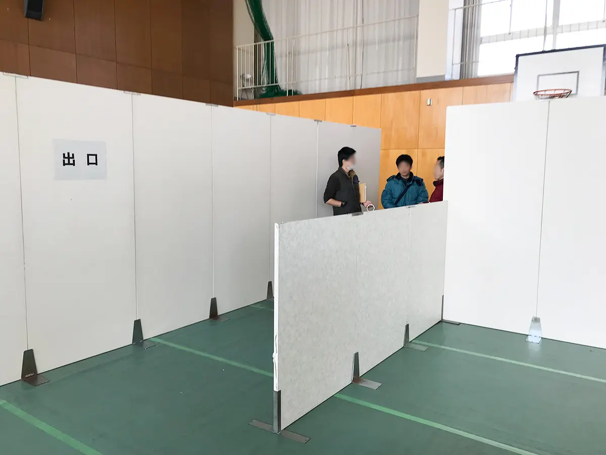 選挙会場 風景2