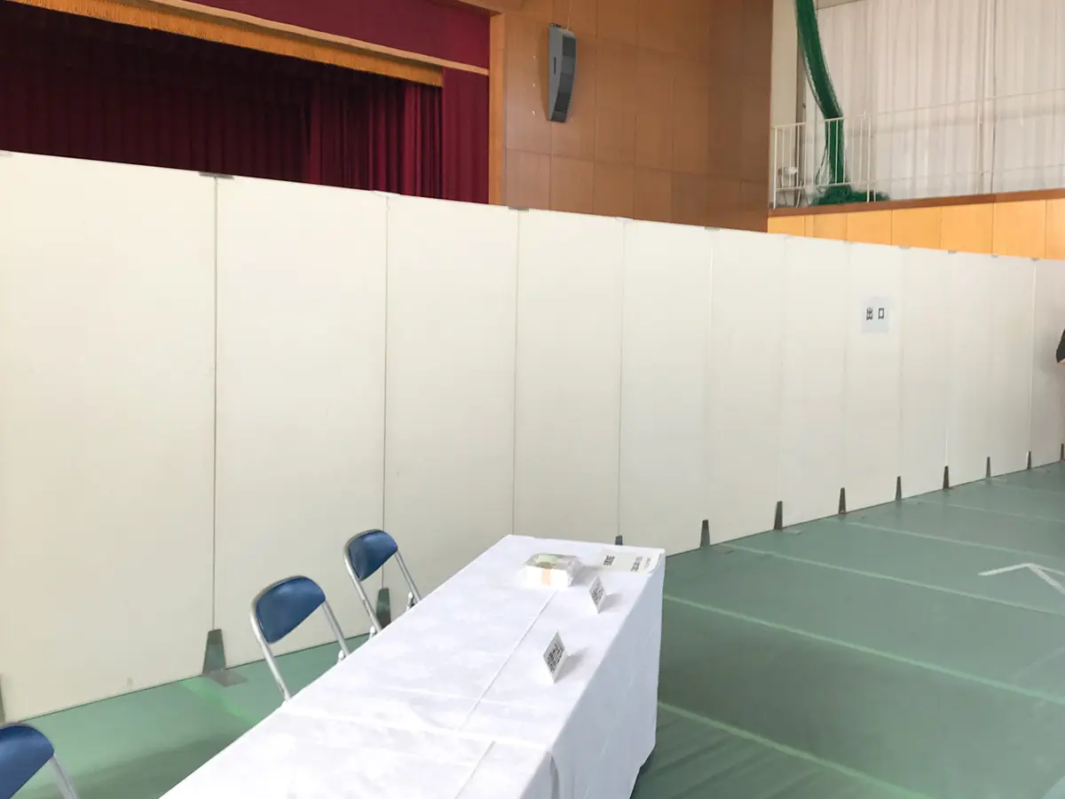 選挙会場 風景4