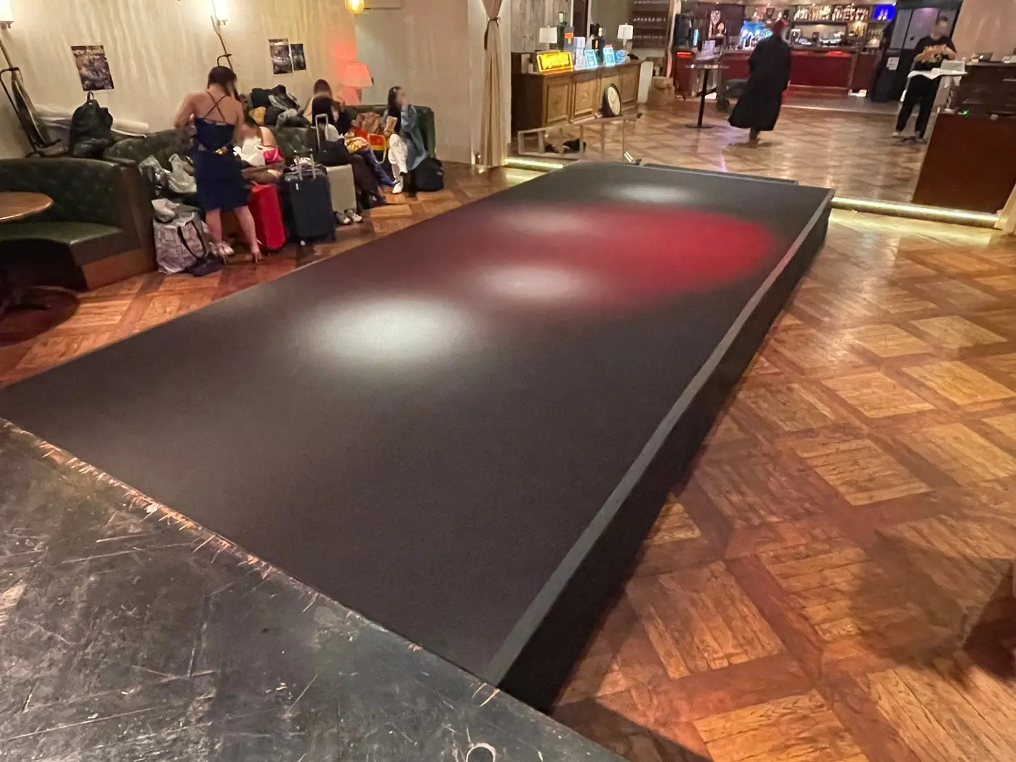 ランウェイ 施工風景3