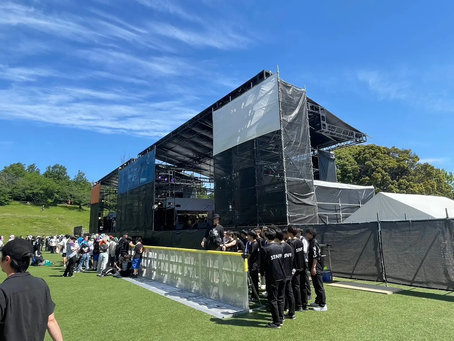 イントレルーフステージ 施工風景2