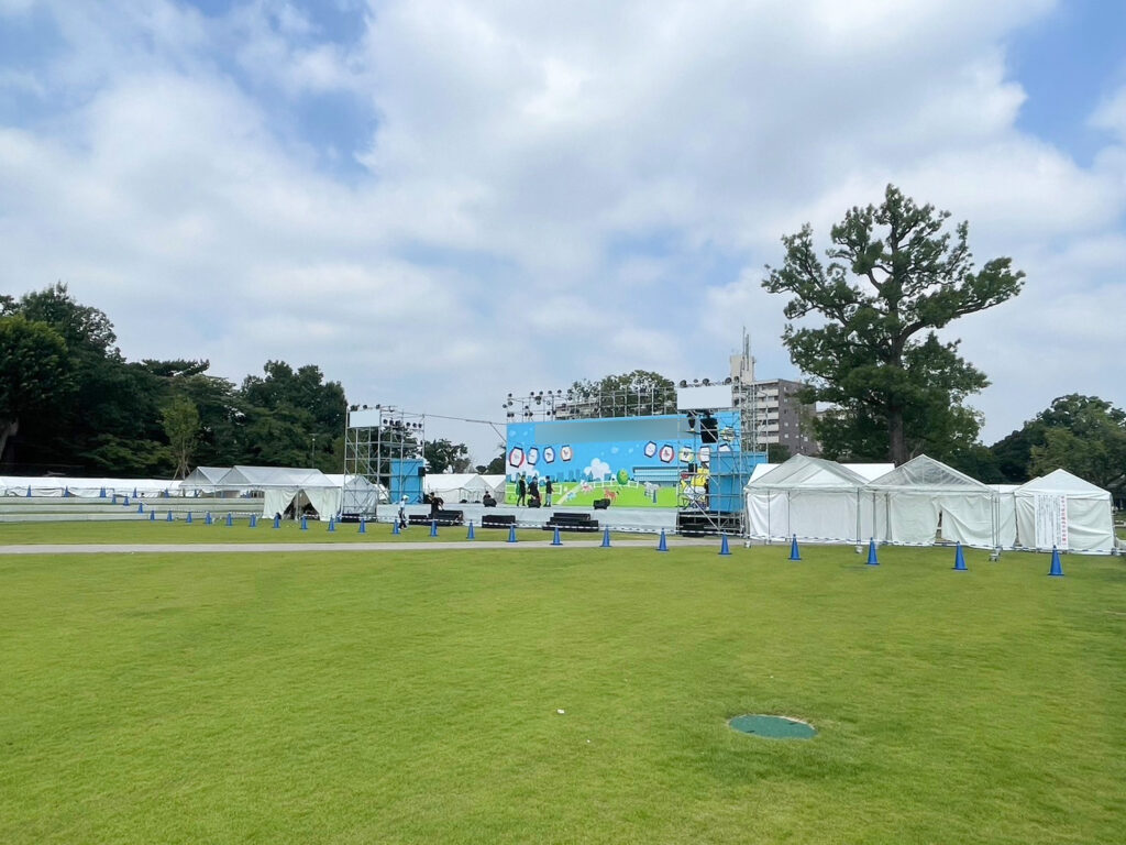 世田谷区のお祭り本番 メインステージ2