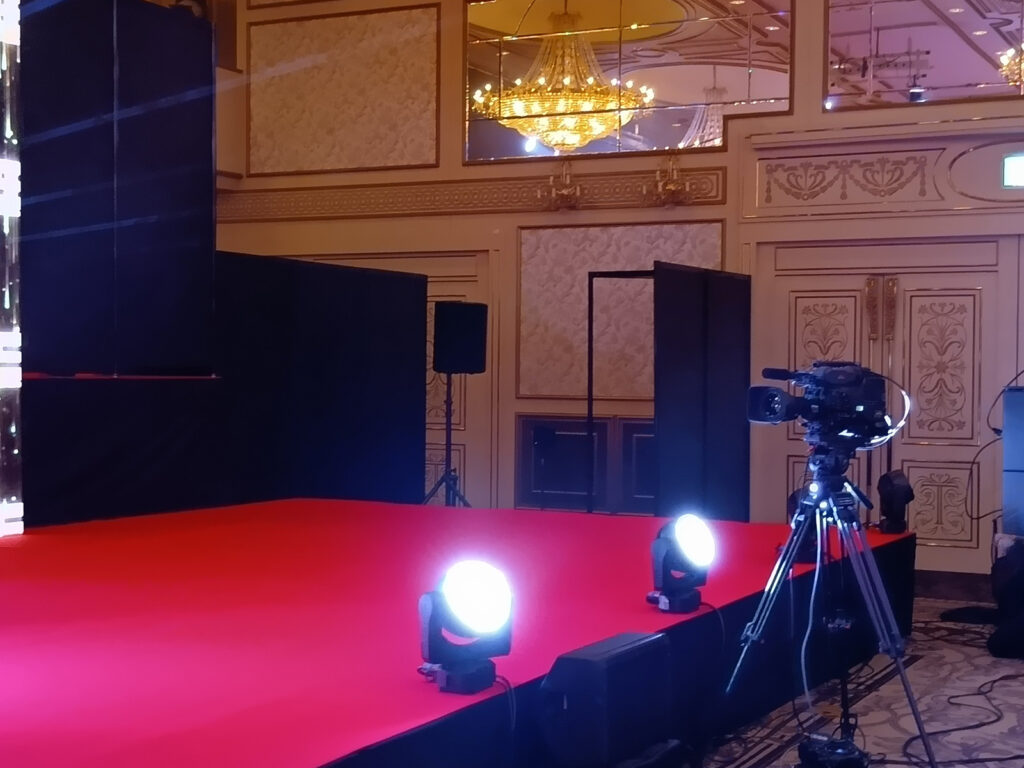 名古屋東急ホテルで社内表彰イベントの会場設営をしてきました! イメージ8