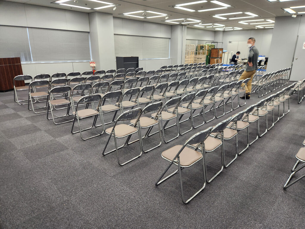 新宿エルタワー30階 スカイルームで就職面接会をお手伝いしました!7