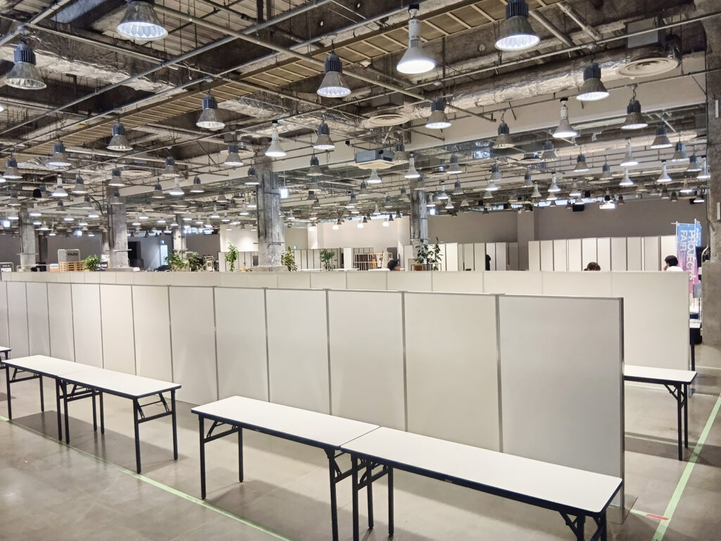 東京都千代田区で行われた展示会の様子 2