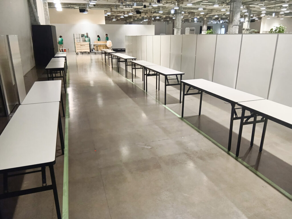 東京都千代田区で行われた展示会の様子 1