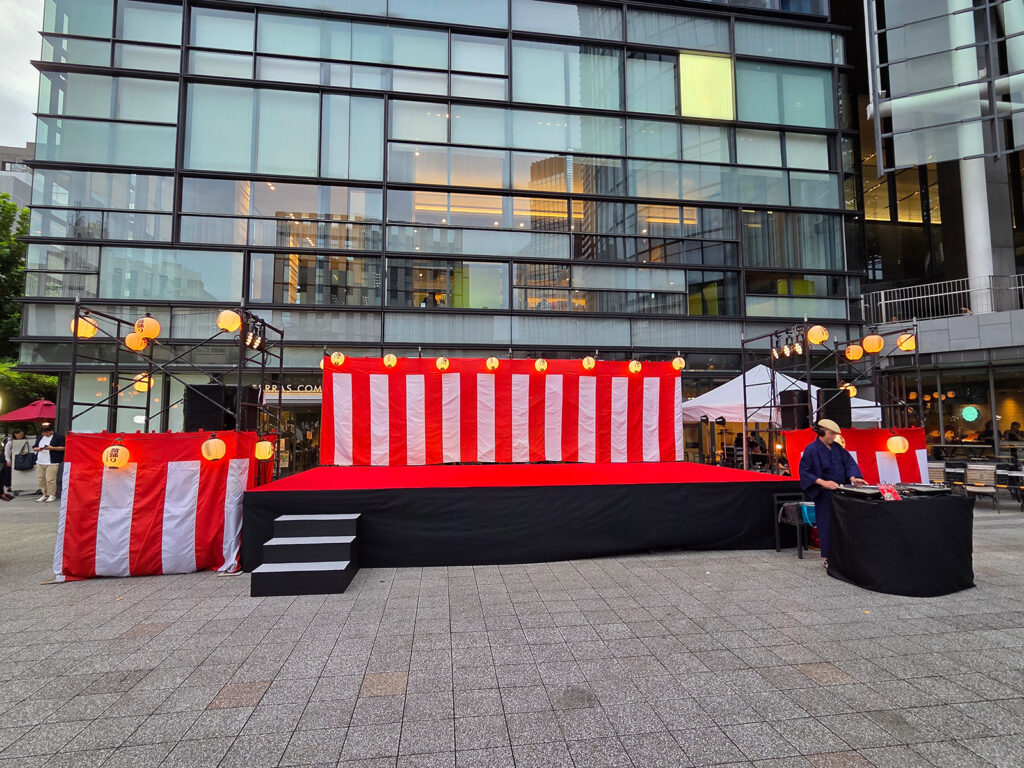 東京都千代田区で盆踊り会場を設営しました! 2