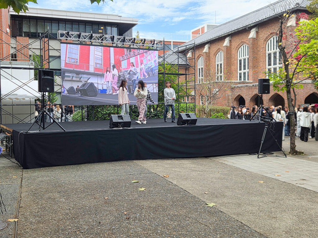 東京の大学祭でステージを設営してきました! 1