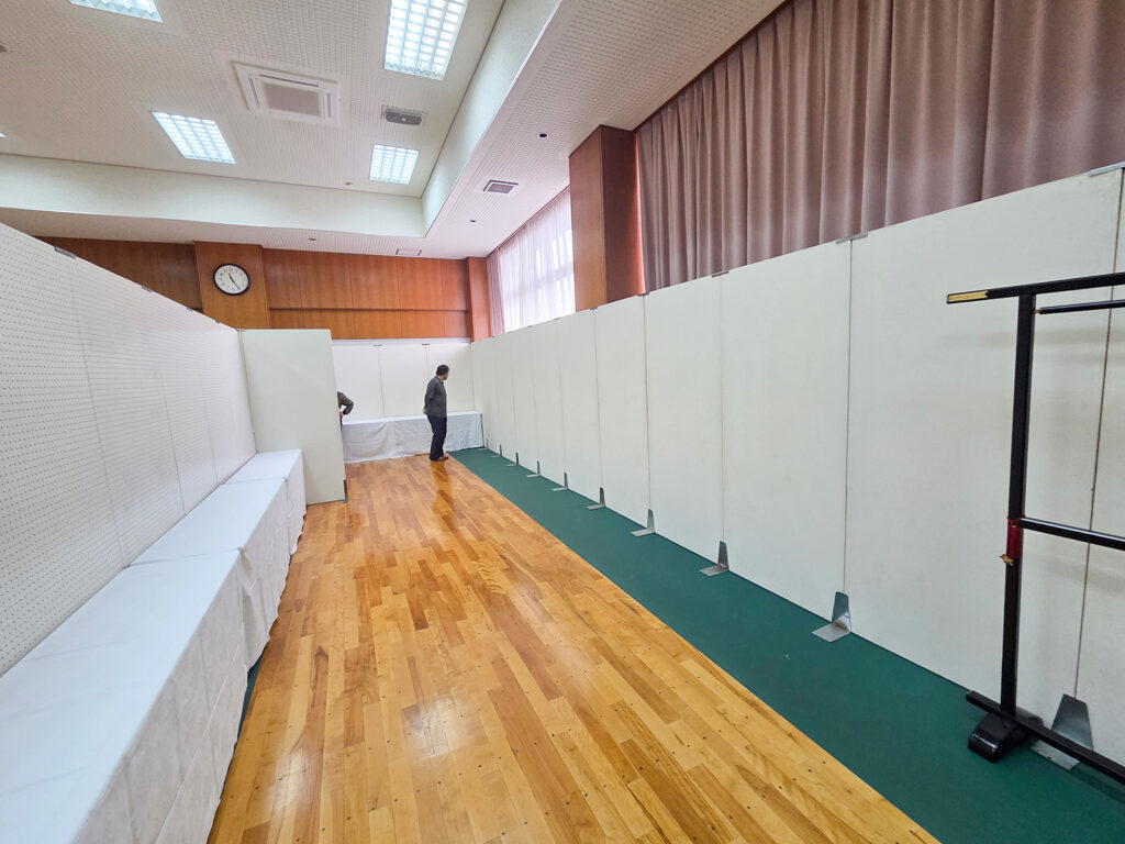 愛知県みよし市で文化祭の設営をしました9