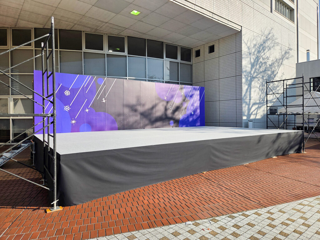 【2025年版】東京の大学で行われた学園祭でステージ施工レポート 1
