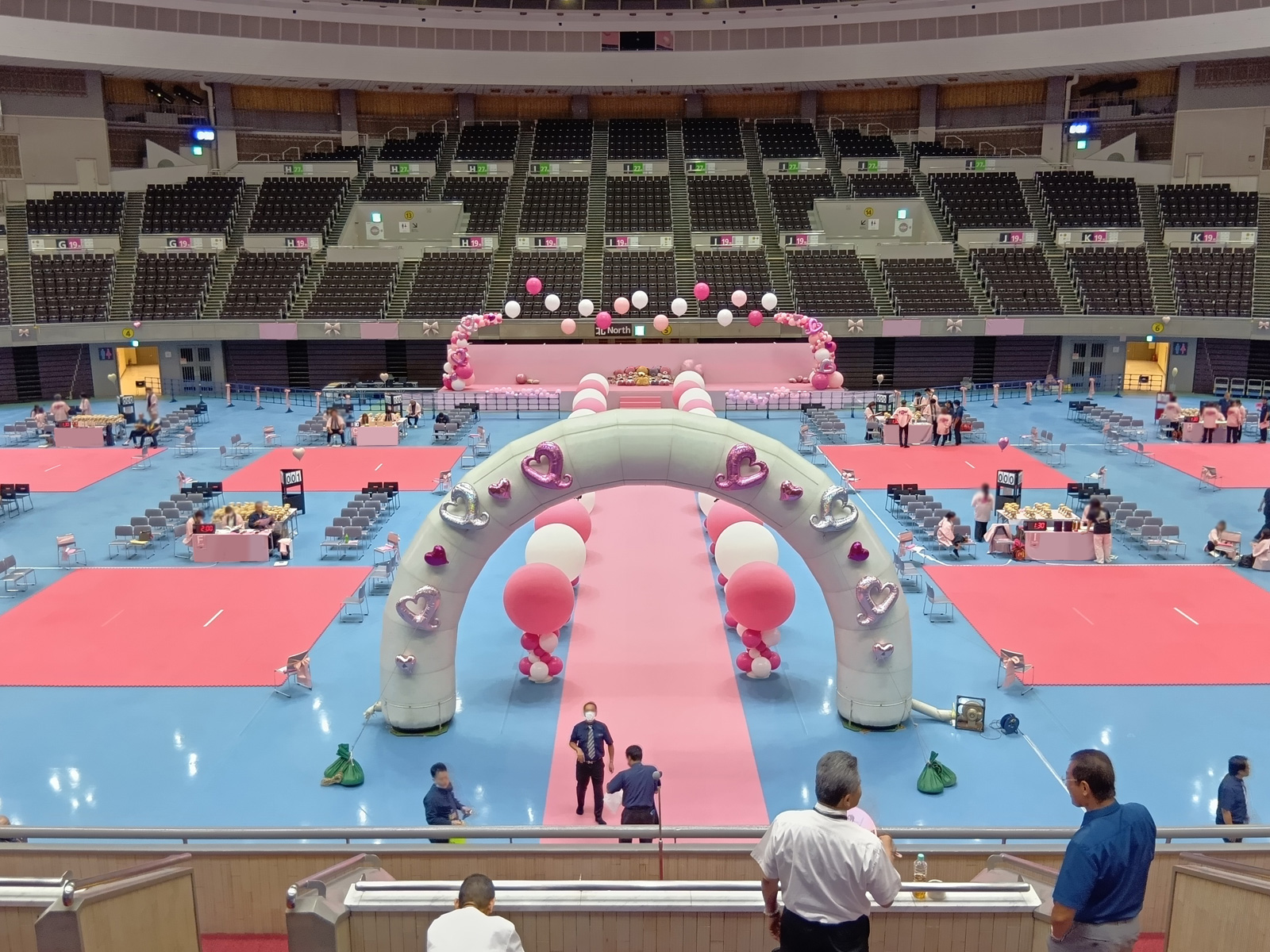 クロコくんホール旧 日本ガイシホールでの会場設営 会場を設営2